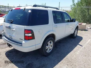 2008 Ford Explorer XLT z VIN 1FMEU73E68UA87462, wystawiony jako IAAI lot #42695400 z przebiegiem 295 164 mil mil oraz . Historia ofert i sprzedaży dostępna na DreamBid. Obrazek 4.