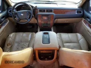 2007 Chevrolet Avalanche LT w/3LT with VIN 3GNFK12387G190077, listed as a Copart auction lot 75723414 with 254,954 mi miles and Salvage Title. Bid and sale history available at carsss.com. Image 8.