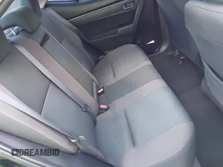 2018 Toyota Corolla L z VIN 2T1BURHE0JC973310, wystawiony jako IAAI lot #42198055 z przebiegiem 100 110 mil mil oraz . Historia ofert i sprzedaży dostępna na DreamBid. Obrazek 8.