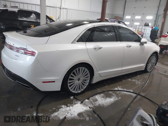 2017 Lincoln MKZ Hybrid Reserve with VIN 3LN6L5MU0HR603355, listed as a IAAI auction lot 41720619 with 142,241 mi miles. Bid and sale history available at carsss.com. Image 14.