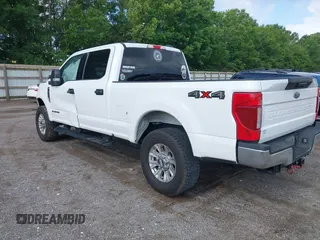 2022 Ford F-250 XL with VIN 1FT7W2BT2NEG43198, listed as a IAAI auction lot 42301366 with 69,057 mi miles and . Bid and sale history available at DreamBid. Image 3.