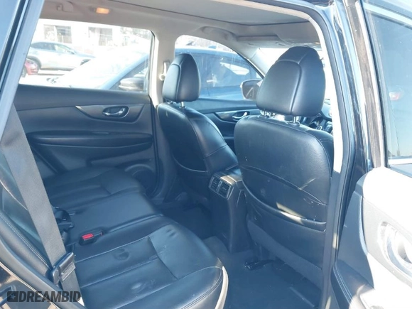 2016 Nissan Rogue SV with VIN 5N1AT2MT5GC798723, listed as a IAAI auction lot 41357523 with 148886 miles. Bid and sale history available at carsss.com. Image 8.
