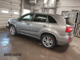 2015 Kia Sorento SX with VIN 5XYKWDA74FG617737, listed as a IAAI auction lot 41368050 with 96,763 mi miles. Bid and sale history available at carsss.com. Image 3.