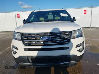 2017 Ford Explorer XLT with VIN 1FM5K8D84HGD63088, listed as a IAAI auction lot 42030137 with 101,645 mi miles and . Bid and sale history available at DreamBid. Image 12.