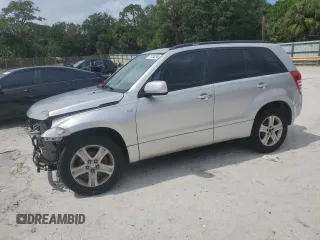 2006 Suzuki Grand Vitara Luxury z VIN JS3TE947264102168, wystawiony jako Copart lot #71726254 z przebiegiem 276 789 mil mil oraz Szkoda całkowita • Salvage title. Historia ofert i sprzedaży dostępna na DreamBid. Obrazek 1.
