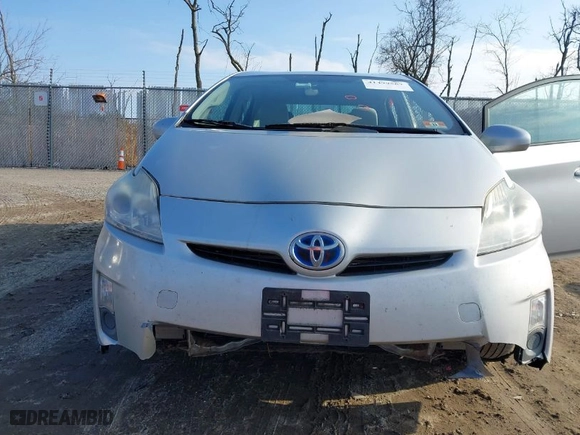2011 Toyota Prius I with VIN JTDKN3DU0B0271362, listed as a IAAI auction lot 41499567 with 193,280 mi miles. Bid and sale history available at carsss.com. Image 6.