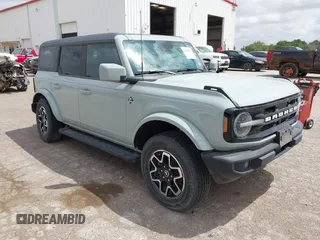 2023 Ford Bronco with VIN 1FMEE5BP9PLA97587, listed as a IAAI auction lot 42168516 with 29,622 mi miles and . Bid and sale history available at DreamBid. Image 1.