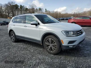 2018 Volkswagen Tiguan SEL with VIN 3VV3B7AXXJM024883, listed as a Copart auction lot 47958265 with 70,020 mi miles and Salvage Title. Bid and sale history available at DreamBid. Image 4.