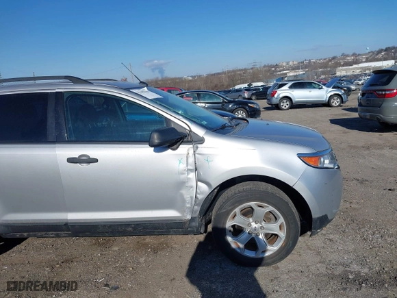 2013 Ford Edge SE with VIN 2FMDK4GC6DBB81141, listed as a IAAI auction lot 41698450 with 93,480 mi miles. Bid and sale history available at carsss.com. Image 6.