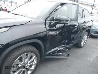 2023 Toyota Highlander L with VIN 5TDKDRAHXPS516220, listed as a IAAI auction lot 42152777 with 19,263 mi miles and . Bid and sale history available at DreamBid. Image 6.