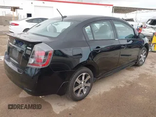 2012 Nissan Sentra SL z VIN 3N1AB6AP2CL756839, wystawiony jako IAAI lot #41462120 z przebiegiem 174 905 mil mil oraz . Historia ofert i sprzedaży dostępna na DreamBid. Obrazek 4.