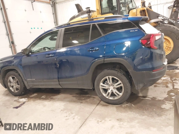 2023 GMC Terrain SLE with VIN 3GKALTEG4PL175792, listed as a IAAI auction lot 41322070 with 15,676 mi miles. Bid and sale history available at carsss.com. Image 13.