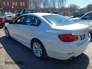 2015 BMW 5 Series 528i xDrive with VIN WBA5A7C54FD627334, listed as a IAAI auction lot 41904365 with 144,316 mi miles and . Bid and sale history available at DreamBid. Image 3.