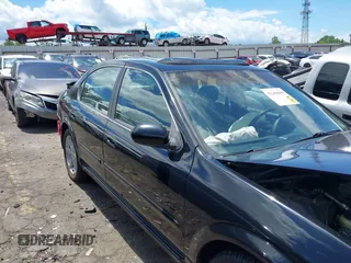 2002 Nissan Maxima GXE z VIN JN1DA31DX2T411198, wystawiony jako IAAI lot #42188090 z przebiegiem Nie podano mil oraz . Historia ofert i sprzedaży dostępna na DreamBid. Obrazek 13.