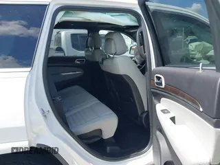 2018 Jeep Grand Cherokee Limited with VIN 1C4RJEBG8JC339908, listed as a IAAI auction lot 42442483 with 42,626 mi miles and . Bid and sale history available at DreamBid. Image 8.