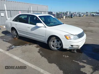 2004 Toyota Avalon XL z VIN 4T1BF28B54U362005, wystawiony jako IAAI lot #42174414 z przebiegiem 378 173 mil mil oraz . Historia ofert i sprzedaży dostępna na DreamBid. Obrazek 1.