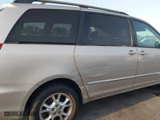 2004 Toyota Sienna LE with VIN 5TDBA23C54S026300, listed as a IAAI auction lot 41935386 with 293,674 mi miles. Bid and sale history available at carsss.com. Image 6.