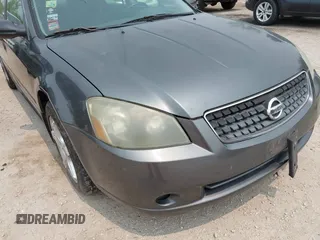 2005 Nissan Altima SE-R with VIN 1N4BL11D55C167862, listed as a IAAI auction lot 42415547 with Not provided miles and . Bid and sale history available at DreamBid. Image 6.
