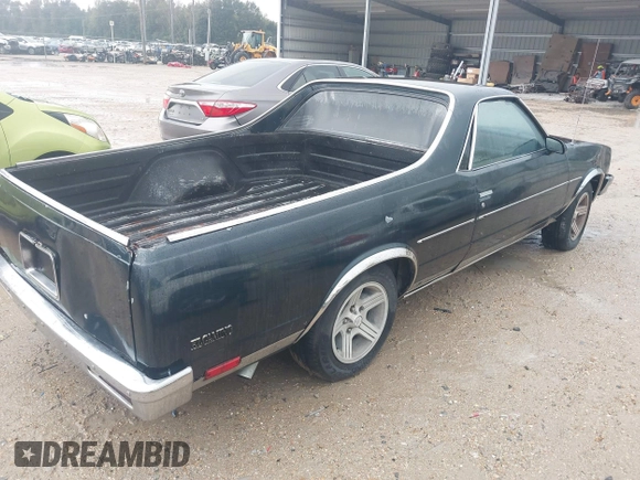 1983 Chevrolet El Camino z VIN 1GCCW80H5DR277552, wystawiony jako IAAI lot #40756516 z przebiegiem 73 947 mil mil oraz . Historia ofert i sprzedaży dostępna na DreamBid. Obrazek 4.