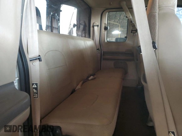 2000 Ford Super Duty F-250 XL with VIN 1FTNX21S9YED03242, listed as a Copart auction lot 74542704 with 218,739 mi miles and Salvage Title. Bid and sale history available at carsss.com. Image 10.