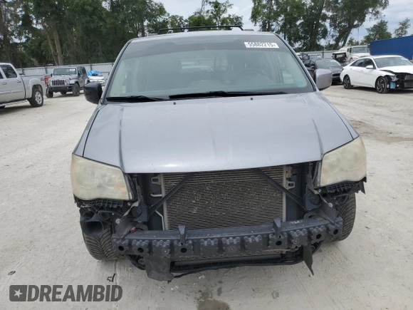 2014 Chrysler Town & Country Touring with VIN 2C4RC1BG0ER382137, listed as a Copart auction lot 55882215 with 197,443 mi miles and Clean Title. Bid and sale history available at DreamBid. Image 5.