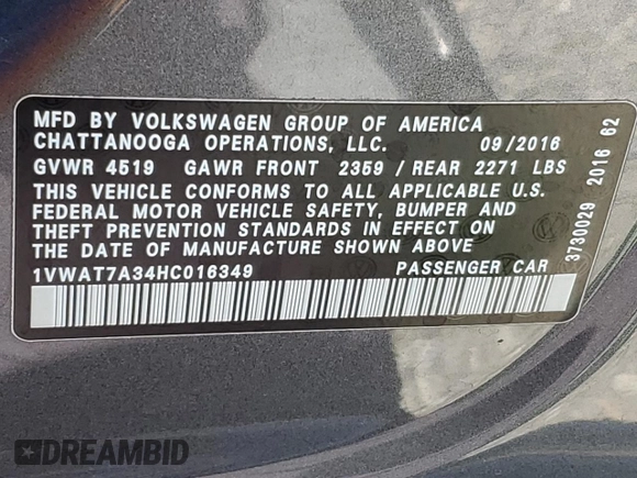 2017 Volkswagen Passat S z VIN 1VWAT7A34HC016349, wystawiony jako Copart lot #56190825 z przebiegiem 88 418 mil mil oraz Szkoda całkowita • Salvage title. Historia ofert i sprzedaży dostępna na DreamBid. Obrazek 12.
