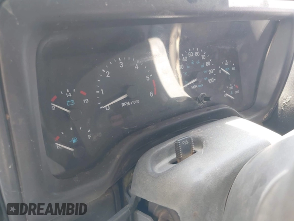 2000 Jeep Wrangler Sport with VIN 1J4FA49S0YP731544, listed as a IAAI auction lot 42570831 with Not provided miles and . Bid and sale history available at DreamBid. Image 7.