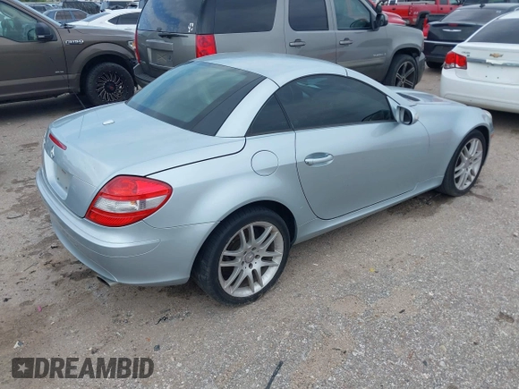 2007 Mercedes-Benz SLK 280 with VIN WDBWK54F77F157563, listed as a IAAI auction lot 42683146 with 144,298 mi miles and . Bid and sale history available at DreamBid. Image 4.