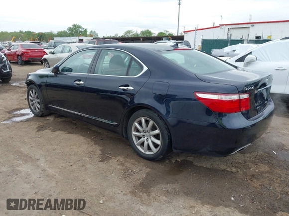 2009 Lexus LS 460 с VIN JTHCL46F995003808, выставлен на аукционе IAAI как лот 42236646 с пробегом 132 083 миль миль и . История ставок и продаж доступна на DreamBid. Изображение 3.