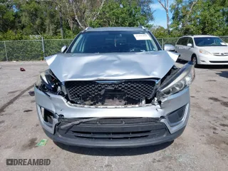 2017 Kia Sorento LX with VIN 5XYPG4A36HG219089, listed as a IAAI auction lot 41435428 with 140,011 mi miles. Bid and sale history available at carsss.com. Image 12.