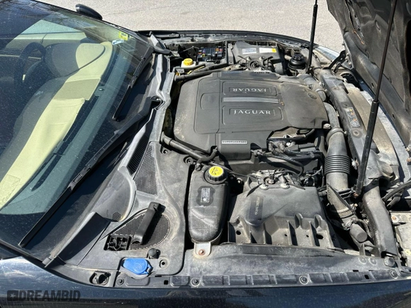 2011 Jaguar XK with VIN SAJWA4DC3BMB39168, listed as a Copart auction lot 53472345 with 85,876 mi miles and Clean Title. Bid and sale history available at carsss.com. Image 9.