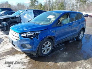 2019 Ford Escape SE z VIN 1FMCU9GD6KUA26821, wystawiony jako IAAI lot #41615726 z przebiegiem 98 071 mil mil oraz . Historia ofert i sprzedaży dostępna na DreamBid. Obrazek 17.