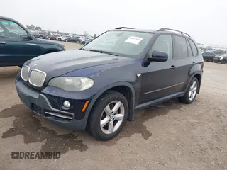 2010 BMW X5 35d with VIN 5UXFF0C53ALT76559, listed as a IAAI auction lot 40622982 with 134,821 mi miles. Bid and sale history available at carsss.com. Image 2.