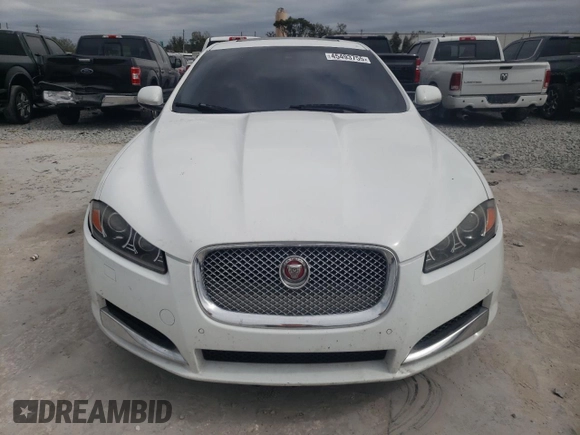 2015 Jaguar XF I4 T Premium with VIN SAJWA0FS6FPU86301, listed as a Copart auction lot 45493755 with 111,885 mi miles and Clean Title. Bid and sale history available at carsss.com. Image 5.