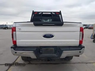 2018 Ford Super Duty F-250 SRW XL with VIN 1FT7W2BT3JEC06479, listed as a IAAI auction lot 40754929 with 153,387 mi miles. Bid and sale history available at carsss.com. Image 16.