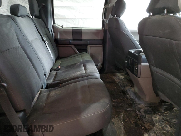 2019 Ford F-150 XL z VIN 1FTEW1E41KFD07022, wystawiony jako Copart lot #57150825 z przebiegiem 81 828 mil mil oraz Szkoda całkowita • Salvage title. Historia ofert i sprzedaży dostępna na DreamBid. Obrazek 10.
