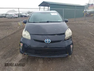 2013 Toyota Prius One with VIN JTDKN3DU5D1633618, listed as a IAAI auction lot 42125827 with 300,000 mi miles. Bid and sale history available at carsss.com. Image 13.