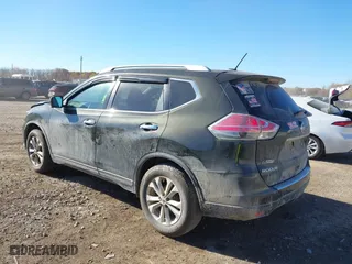 2016 Nissan Rogue SL with VIN 5N1AT2MT0GC893609, listed as a IAAI auction lot 40671670 with 217,228 mi miles. Bid and sale history available at carsss.com. Image 3.