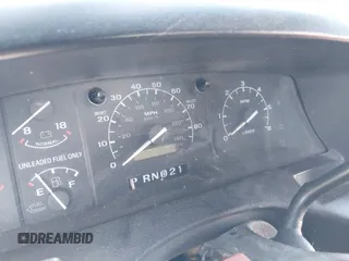 1992 Ford Bronco XL с VIN 1FMEU15N8NLA25301, выставлен на аукционе IAAI как лот 41749043 с пробегом 150 000 миль миль и . История ставок и продаж доступна на DreamBid. Изображение 7.