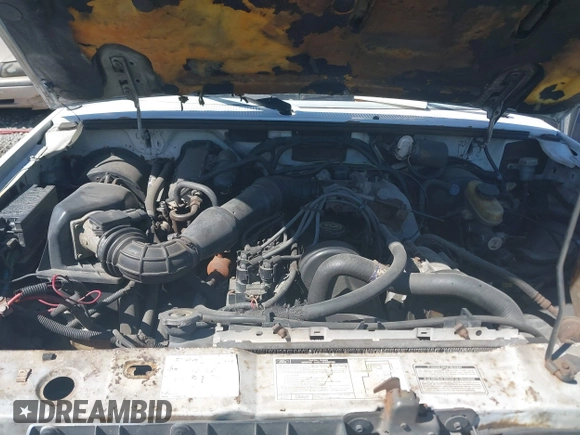 1992 Ford Ranger with VIN 1FTCR10A3NUD60462, listed as a IAAI auction lot 41726364 with 1 mi miles. Bid and sale history available at carsss.com. Image 10.