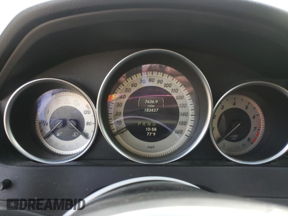 2013 Mercedes-Benz C 350 Sport with VIN WDDGF5HB6DA772704, listed as a Copart auction lot 51186765 with 183,437 mi miles and Clean Title. Bid and sale history available at DreamBid. Image 9.