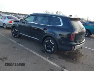 2024 Kia Telluride EX X-Line z VIN 5XYP3DGC2RG508331, wystawiony jako IAAI lot #41652841 z przebiegiem 7213 mil mil oraz . Historia ofert i sprzedaży dostępna na DreamBid. Obrazek 3.