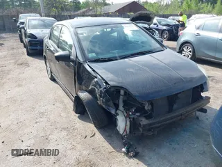 2012 Nissan Sentra S z VIN 3N1AB6AP0CL657579, wystawiony jako IAAI lot #42379747 z przebiegiem 102 640 mil mil oraz . Historia ofert i sprzedaży dostępna na DreamBid. Obrazek 1.