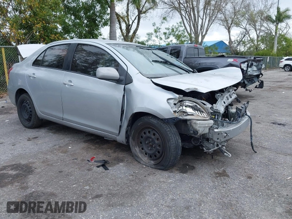 2008 Toyota Yaris with VIN JTDBT923881283264, listed as a IAAI auction lot 41622435 with 174,689 mi miles. Bid and sale history available at carsss.com. Image 1.