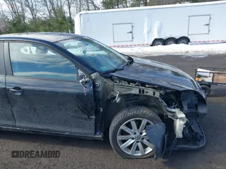 2010 Volkswagen Jetta Wolfsburg Edition с VIN 3VWRA7AJ0AM045102, выставлен на аукционе IAAI как лот 41638011 с пробегом 149 622 миль миль и . История ставок и продаж доступна на DreamBid. Изображение 13.