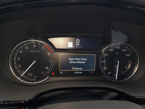 2025 Cadillac XT5 FWD Premium Luxury with VIN 1GYKNCRS9SZ120579, listed as a Copart auction lot 47656605 with 6,136 mi miles and Clean Title. Bid and sale history available at DreamBid. Image 9.