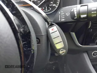 2021 Nissan Rogue SV z VIN JN8AT3BBXMW205344, wystawiony jako IAAI lot #42205011 z przebiegiem 30 895 mil mil oraz . Historia ofert i sprzedaży dostępna na DreamBid. Obrazek 11.