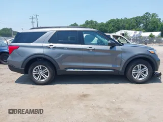 2024 Ford Explorer XLT с VIN 1FMSK8DH1RGA69457, выставлен на аукционе IAAI как лот 42542245 с пробегом 12 359 миль миль и . История ставок и продаж доступна на DreamBid. Изображение 13.