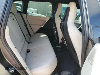 2022 BMW iX xDrive50 z VIN WB523CF00NCK51515, wystawiony jako Copart lot #62870593 z przebiegiem 3239 mil mil oraz . Historia ofert i sprzedaży dostępna na DreamBid. Obrazek 10.