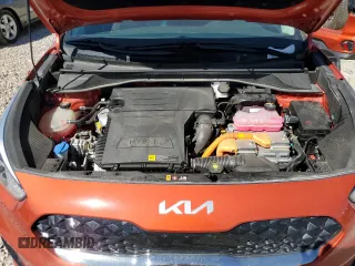 2022 Kia Niro Touring SE with VIN KNDCC3LCXN5532572, listed as a Copart auction lot 67485494 with 27,554 mi miles and Salvage Title. Bid and sale history available at carsss.com. Image 12.